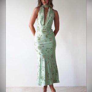 Elegant Green Floral Halter Dress